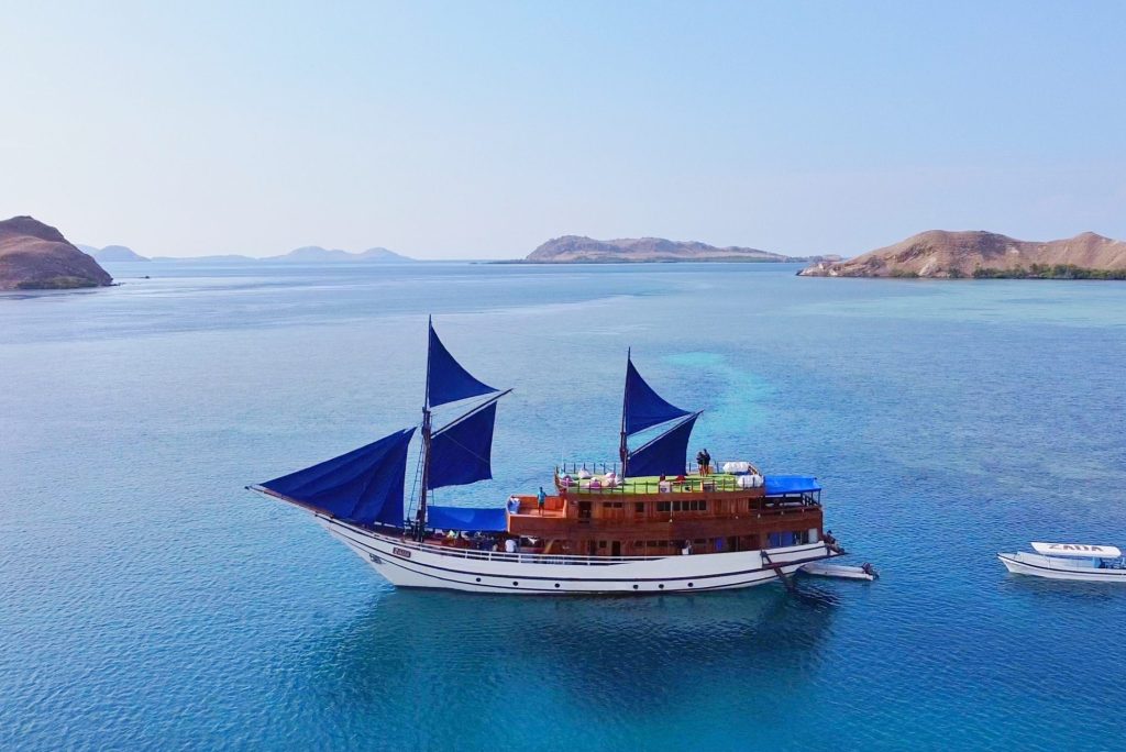 Zada Liveaboard | 11 Cabins, 30 Guests